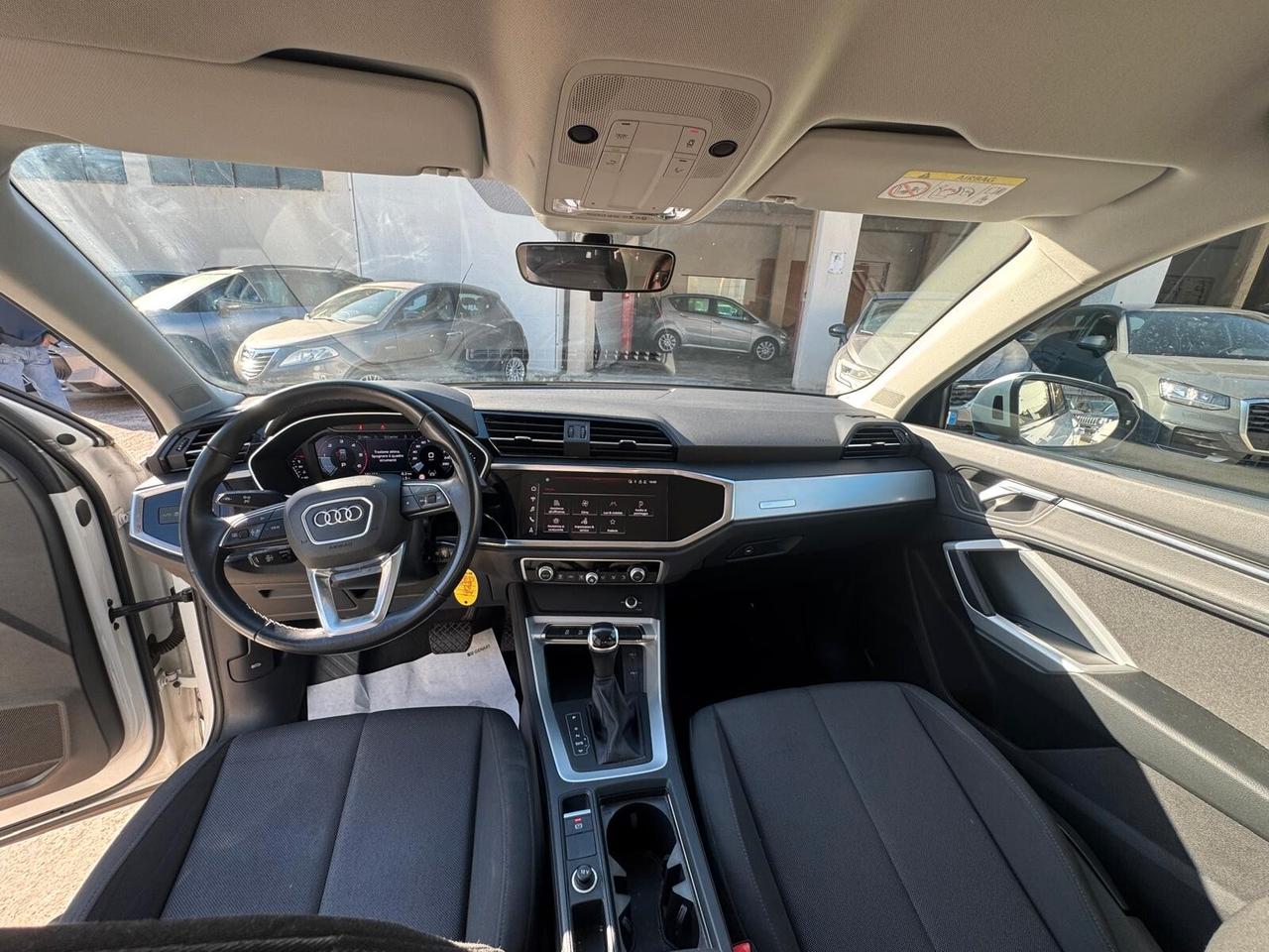 Audi Q3 35 TDI S tronic line edition