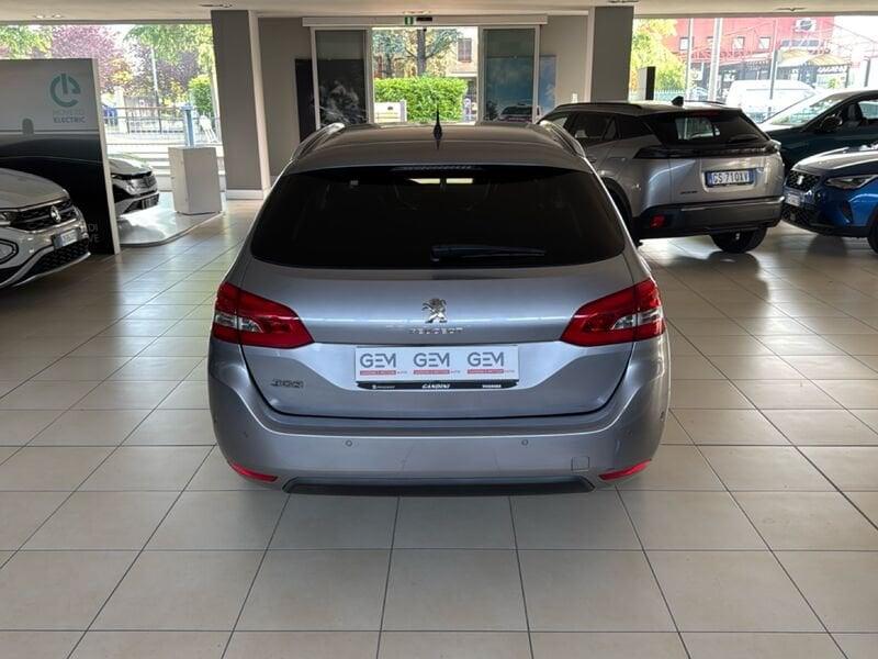 Peugeot 308 1.6 e-HDi 115cv Allure Cinghia Distrib. e Frizione Nuove Gancio Traino