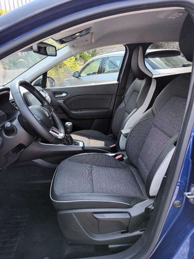 RENAULT Captur 1000 TCE TECHNO 90CV NAVI CARPLAY CAM"17 ITALIA