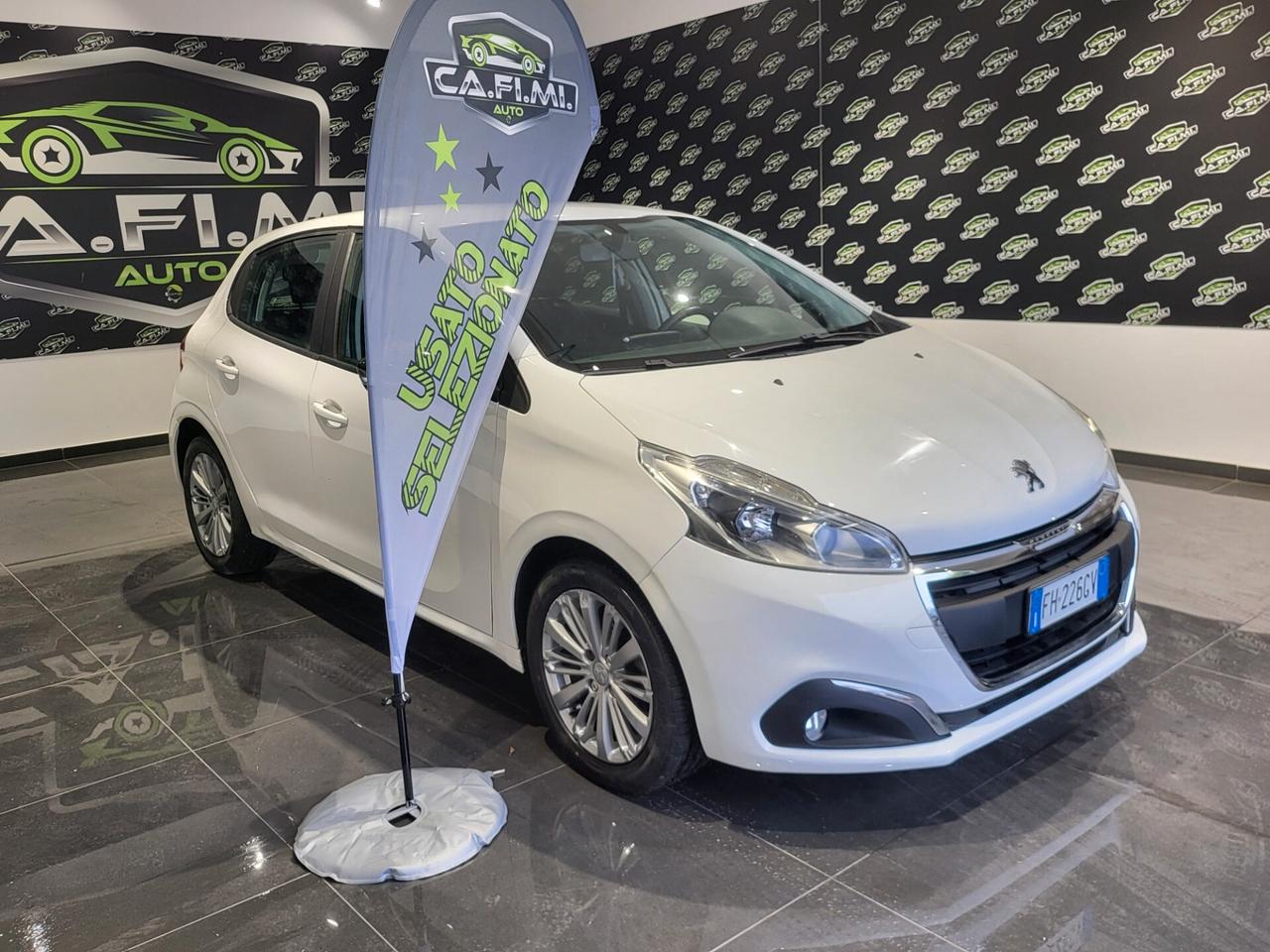 Peugeot 208 - 2017 PureTech 82 Cv GPL Allure