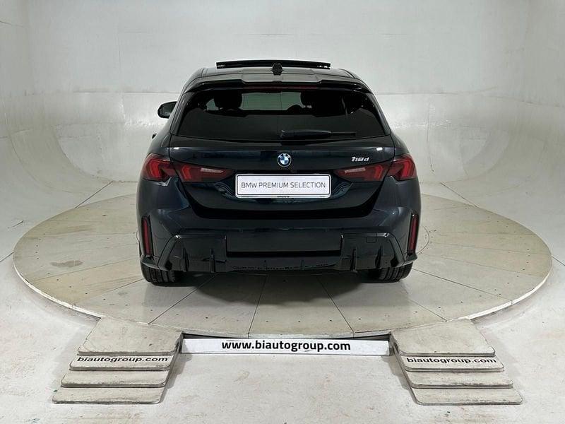 BMW Serie 1 F70 118d auto