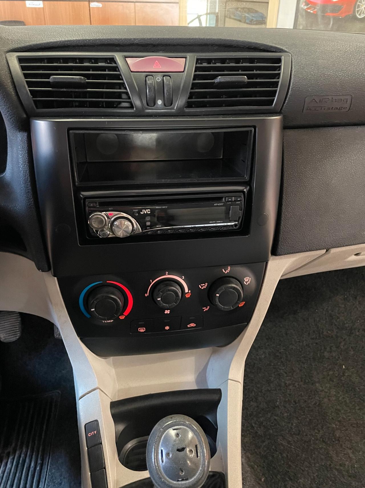 Fiat Stilo 1.9 MJT 16V 5 porte 116 cv. Dynamic OK NEOPATENTATI