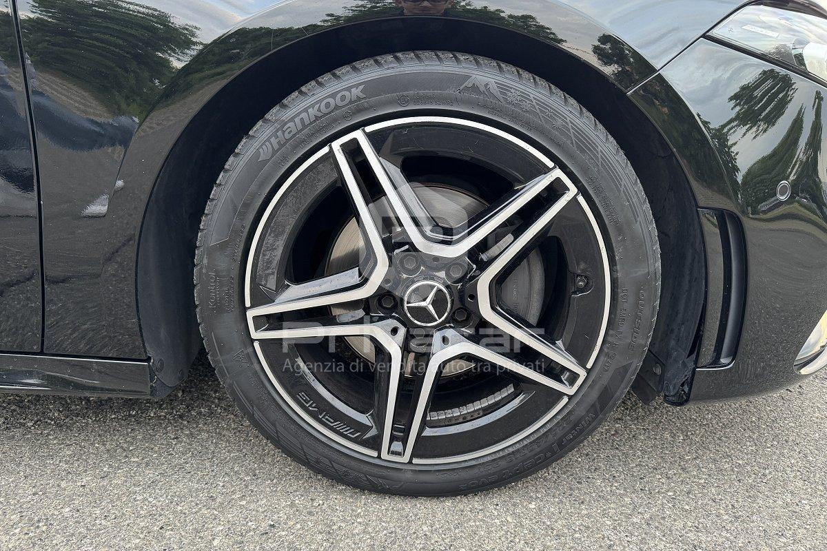 MERCEDES A 180 d Automatic Premium
