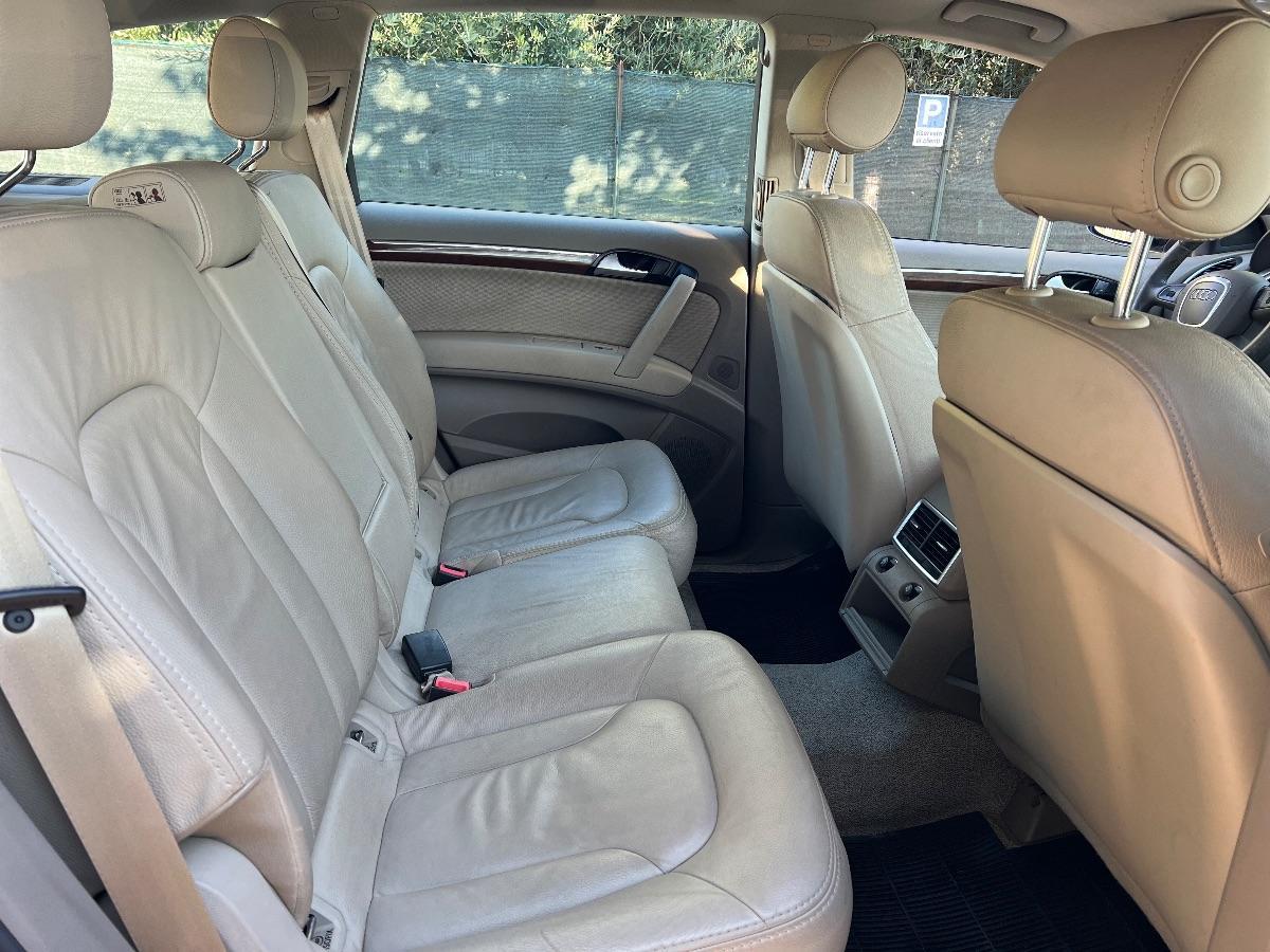 AUDI - Q7 - 3.0 V6 TDI 240 CV F.AP. quattro tip.