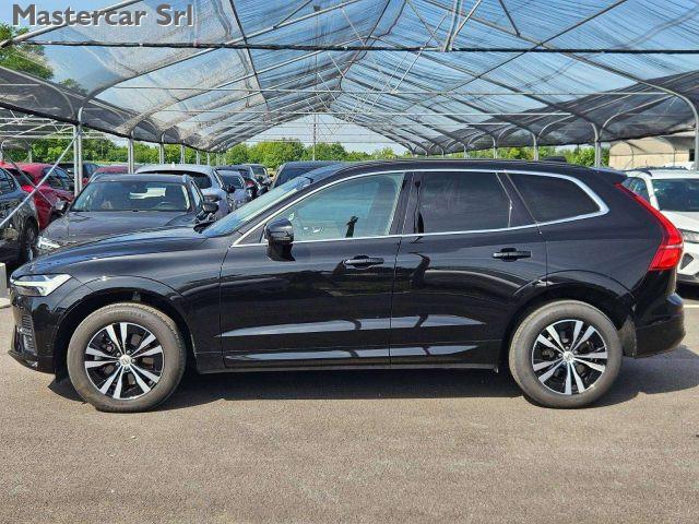 VOLVO XC60 XC60 II 2022 2.0 b4 Momentum auto - GJ250YF