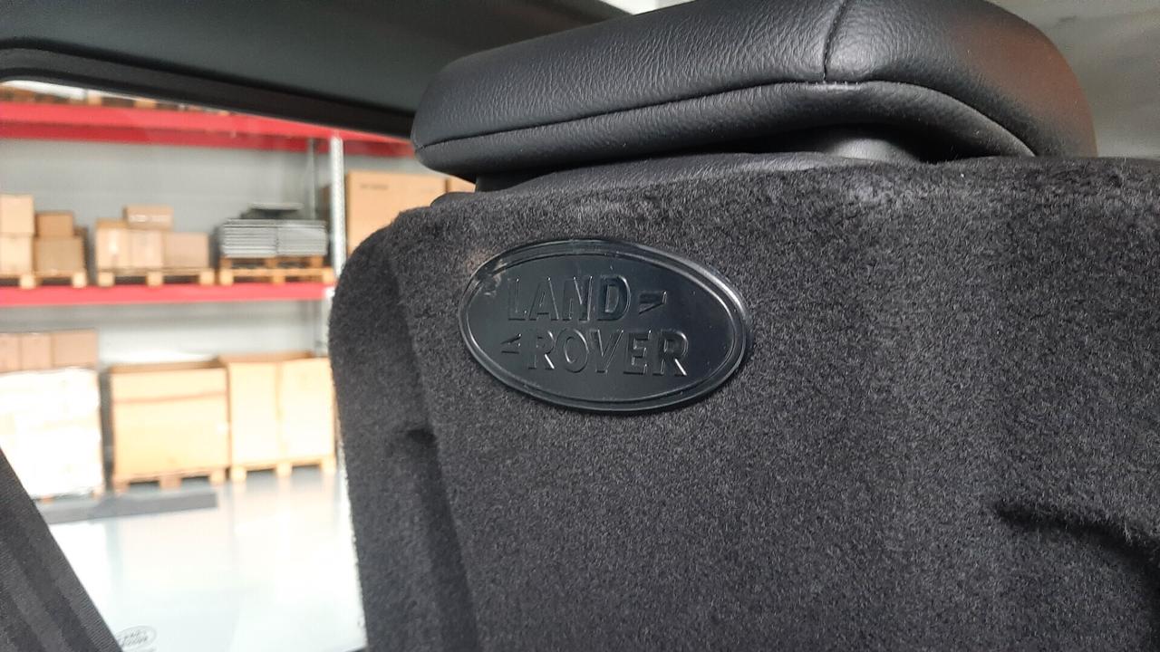 Land Rover Defender 90 2.4 TD4 Pick Up S