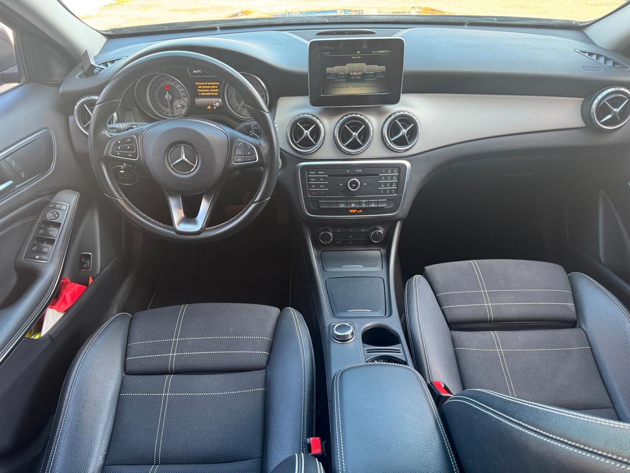 Mercedes-benz GLA 220 d Automatic Sport