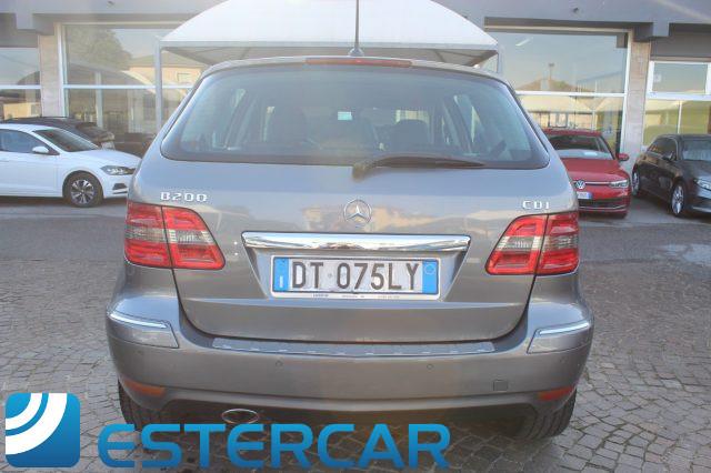 MERCEDES-BENZ B 200 CDI Sport
