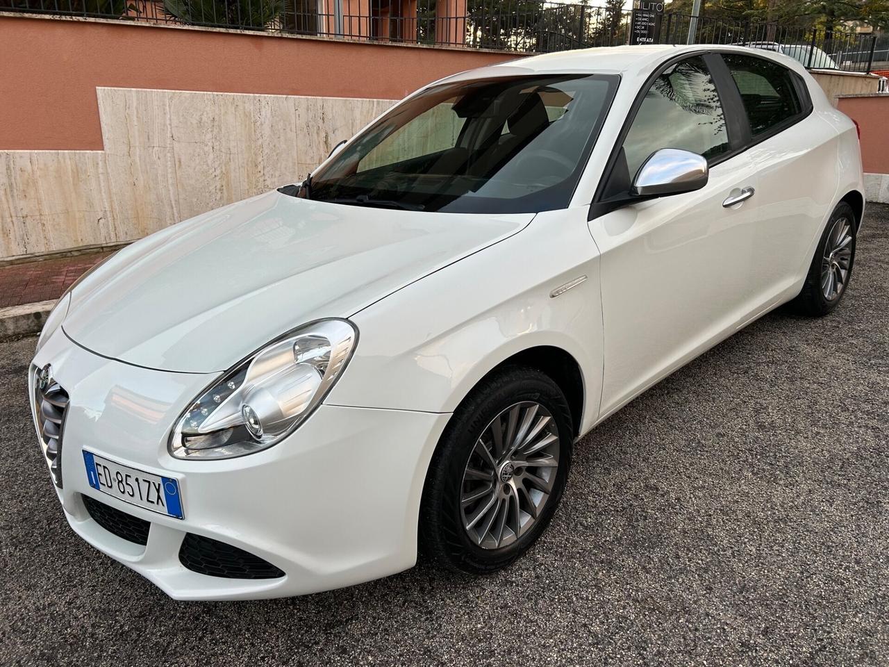 Alfa Romeo Giulietta 1.6 JTDm garanzia 12 mesi