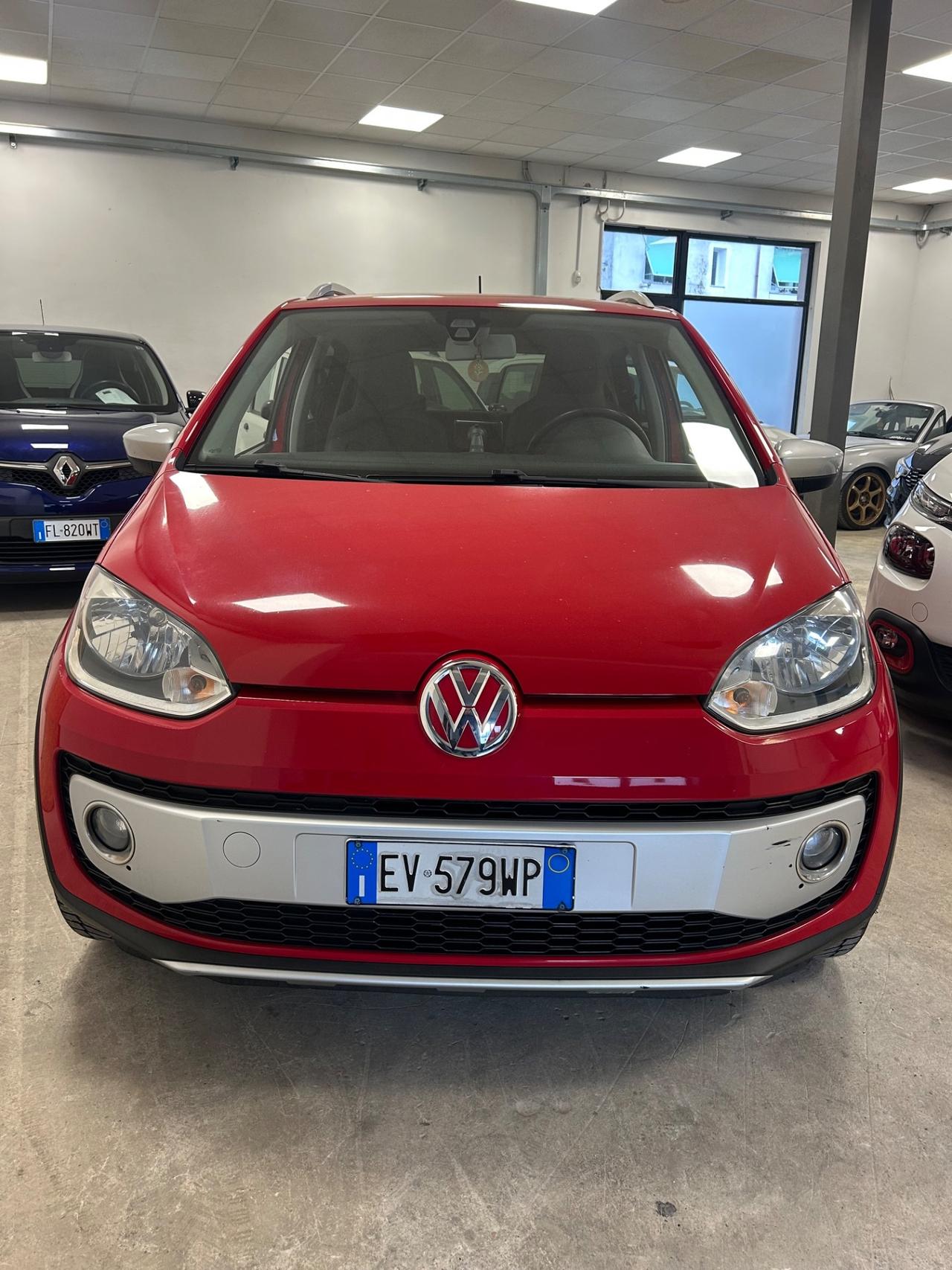 Volkswagen up! Cross 1.0 75 CV 5p. Solo 30mila km!