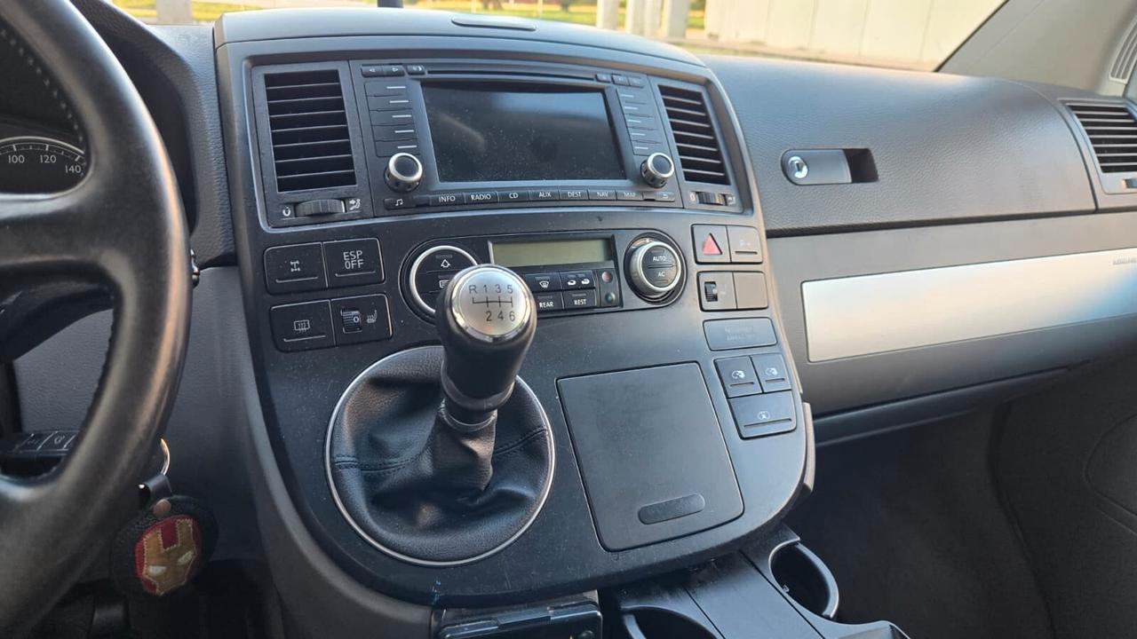 Volkswagen Transporter Caravelle 2.5 TDI/174CV 4mot. highline