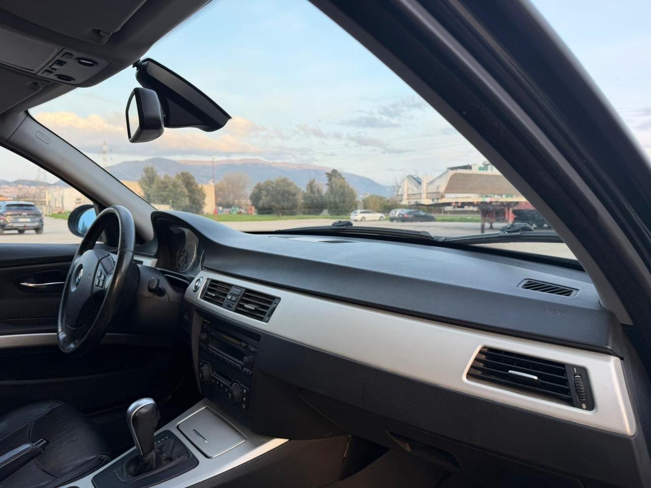 Bmw 320 D. Touring Cambio automatico