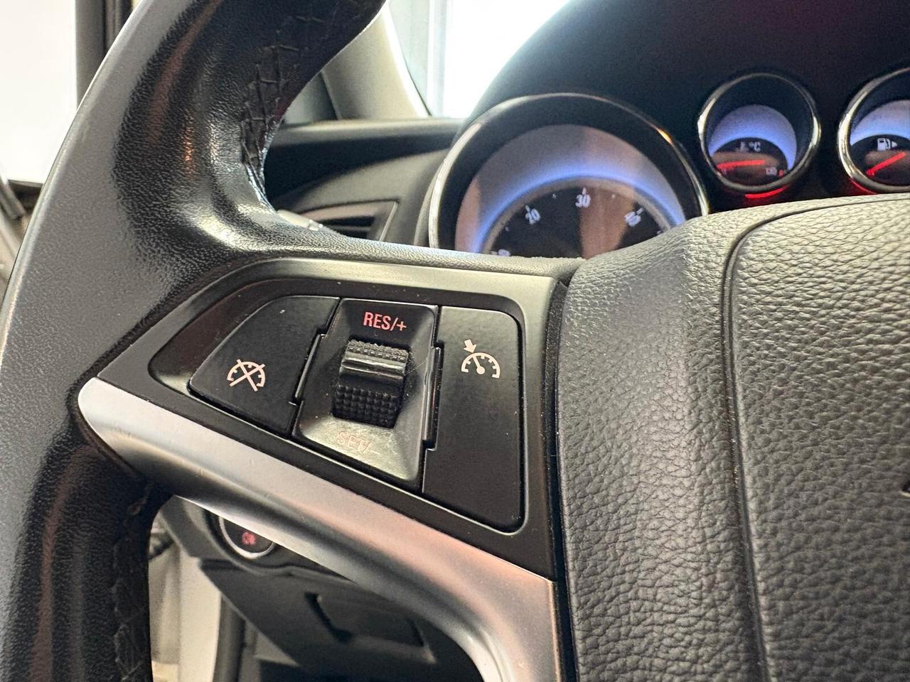 Opel Astra 1.7 CDTI 110CV Sports Tourer Cosmo