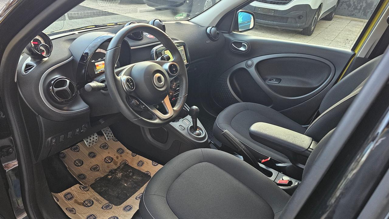 Smart ForFour 90 0.9 Turbo twinamic Passion PACK SPORT UNIPRO NAV ANDROID 16