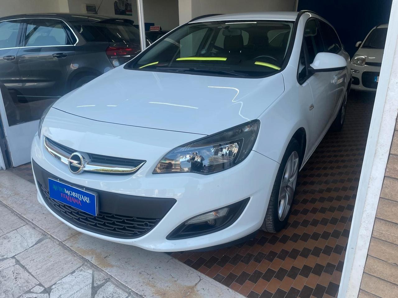 Opel Astra 1.4 Turbo 140CV 4 porte GPL Tech