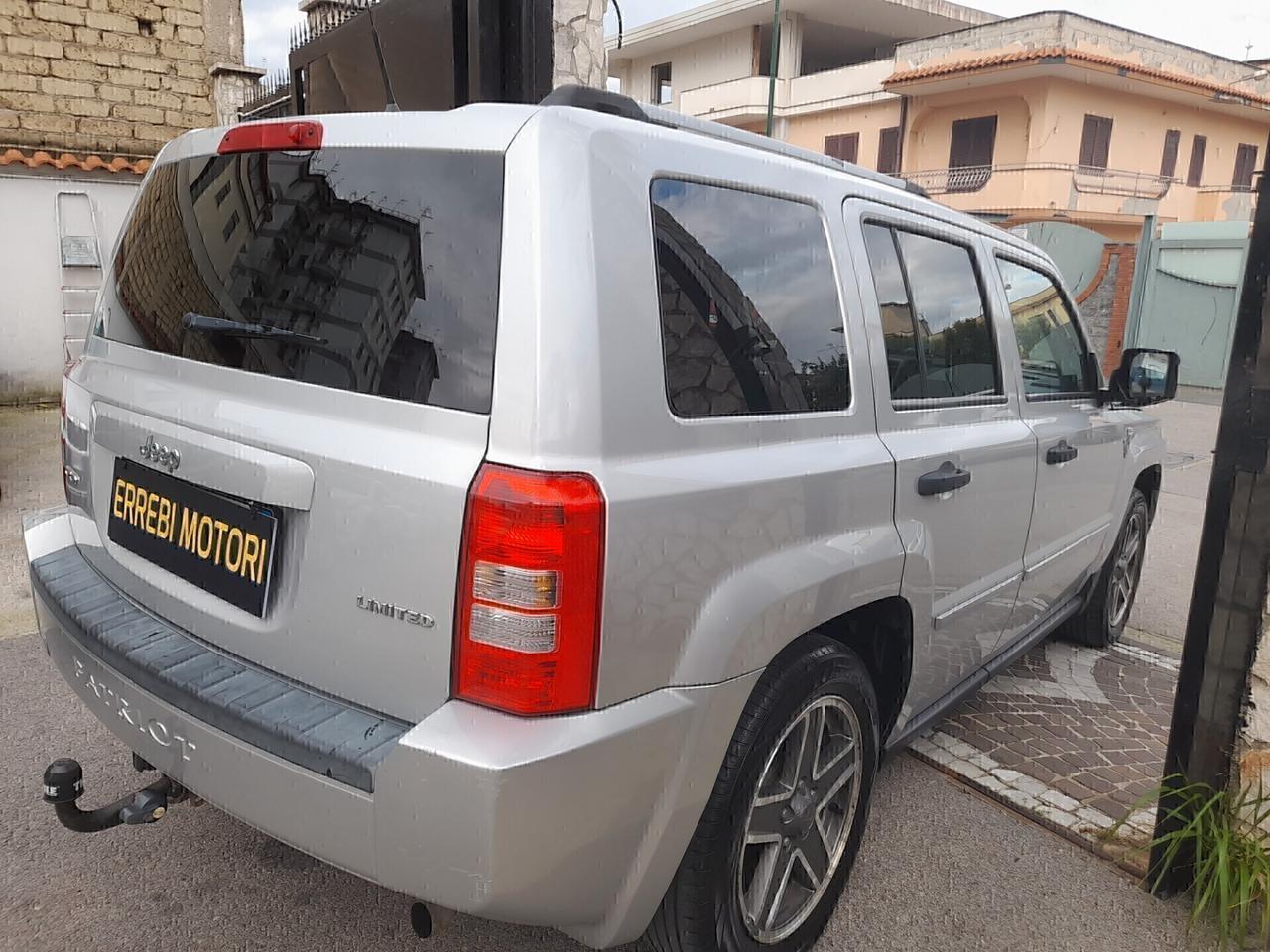 JEEP PATRIOT CON GANCIO TRAINO