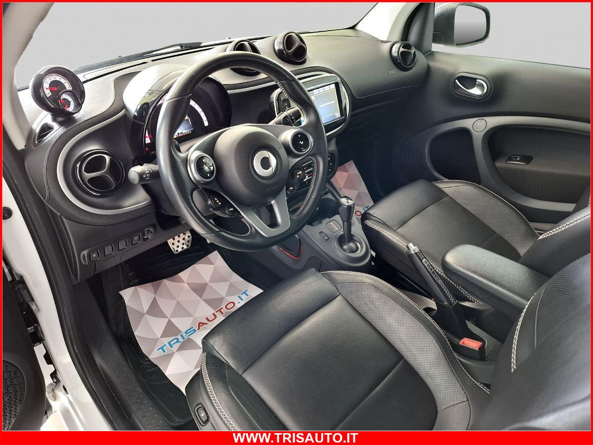 SMART Fortwo 90 0.9T Twinamic BRABUS Style NEOPATENTATI (TETTO PANORAMICO+PELLE+NAVI)