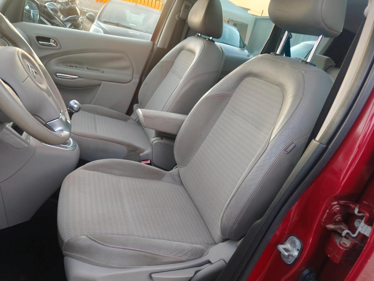 Citroen C3 Picasso 1.4 VTi 95 Exclusive