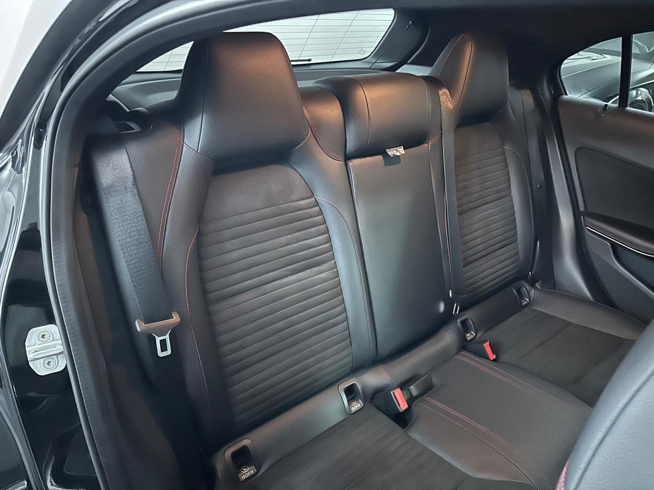 Mercedes-benz A 200 d Premium