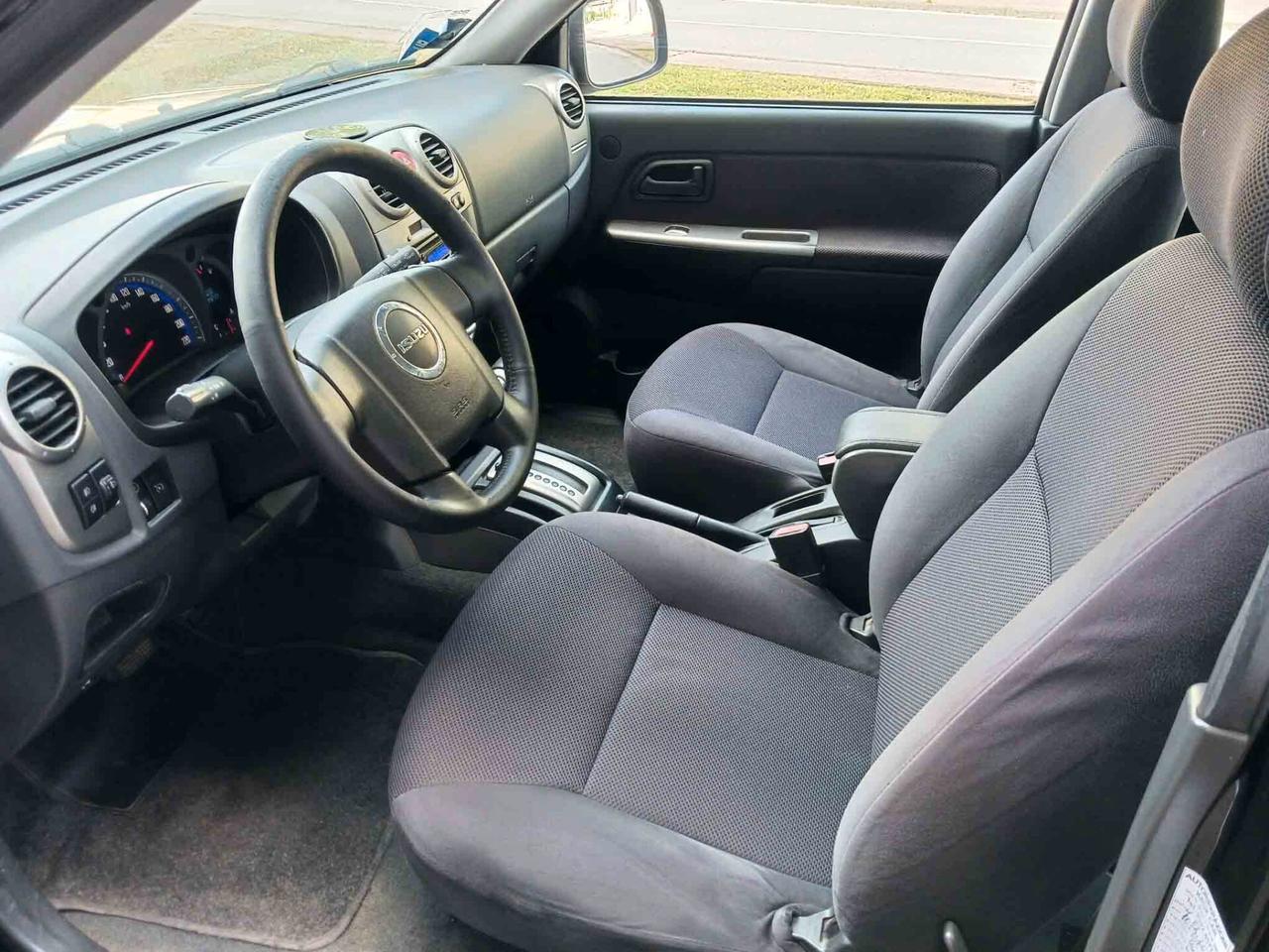 Isuzu D-Max autom. 5 posti - PERFETTA