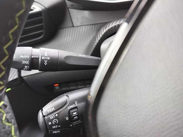 Peugeot 2008 PureTech 130 S&S GT