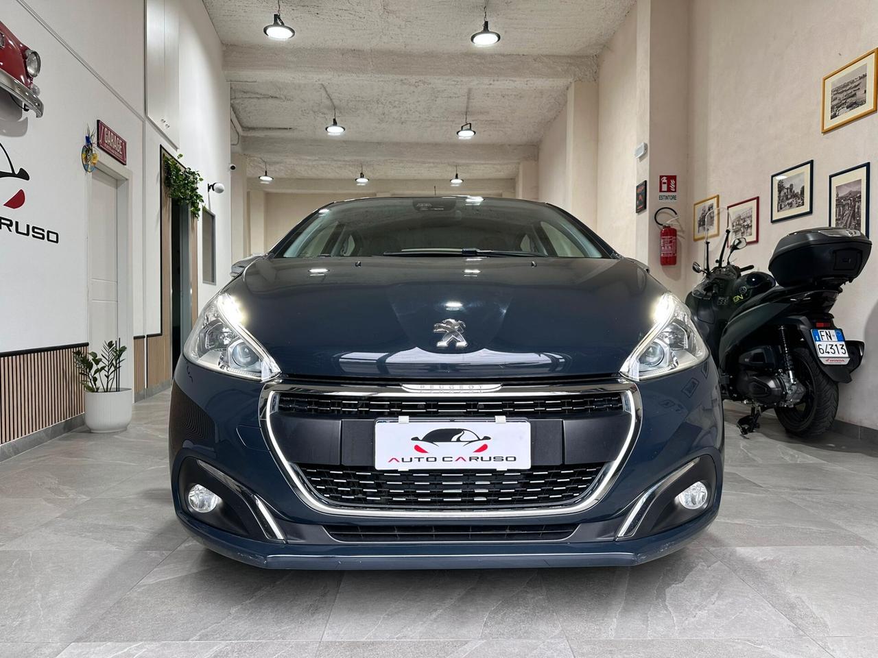 Peugeot 208 BlueHDi Allure - FULL – DA VETRINA – LED – NAVI