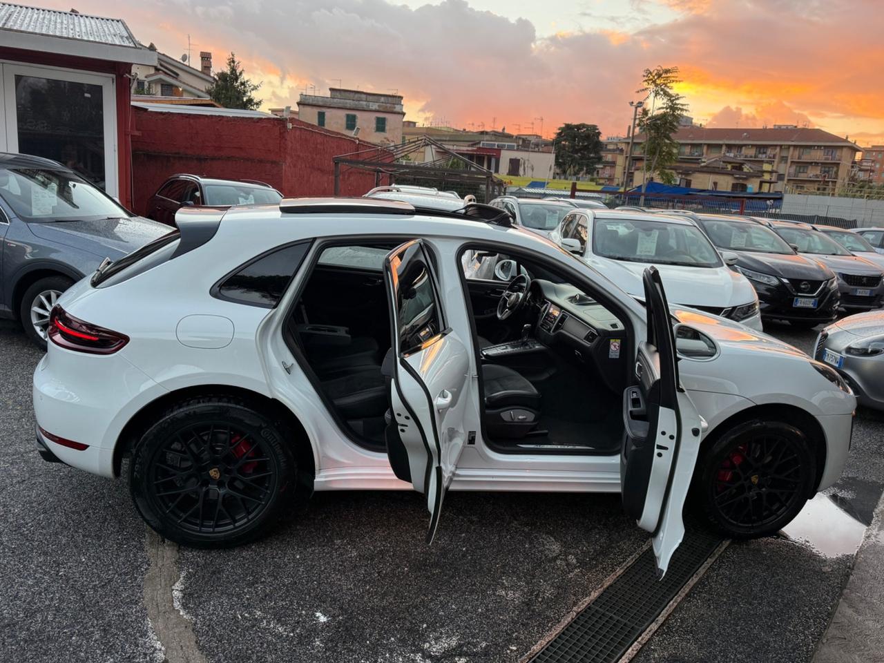 Macan 3.0 GTS-STRAFULL-NO VINCOLI-PERMUTE