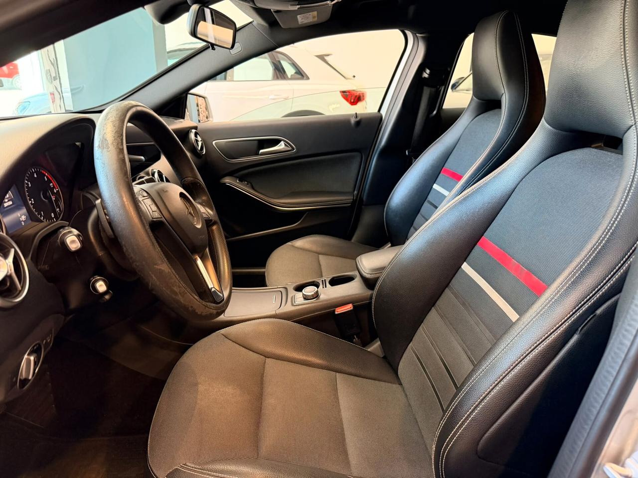 Mercedes-benz A 180 CDI Dark Night Edition