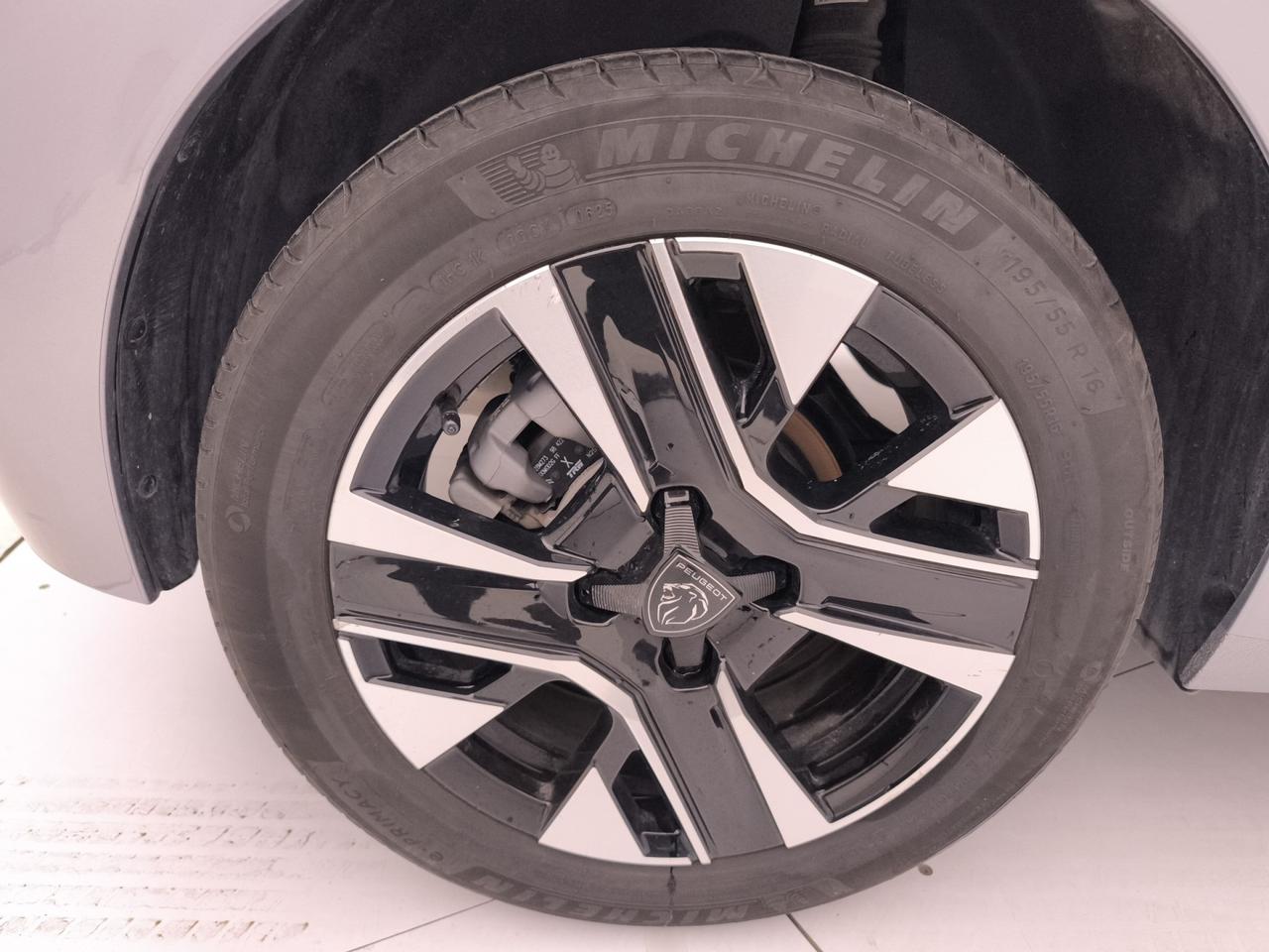 PEUGEOT 208 II 2023 - 208 1.2 puretech Allure s&s 100cv