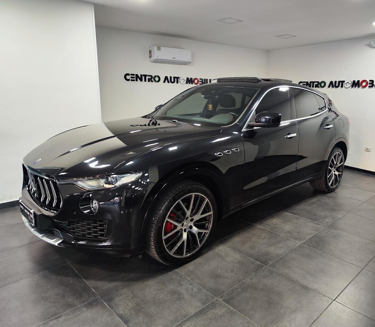 Maserati Levante V6 Diesel 275 CV AWD Gransport Tetto