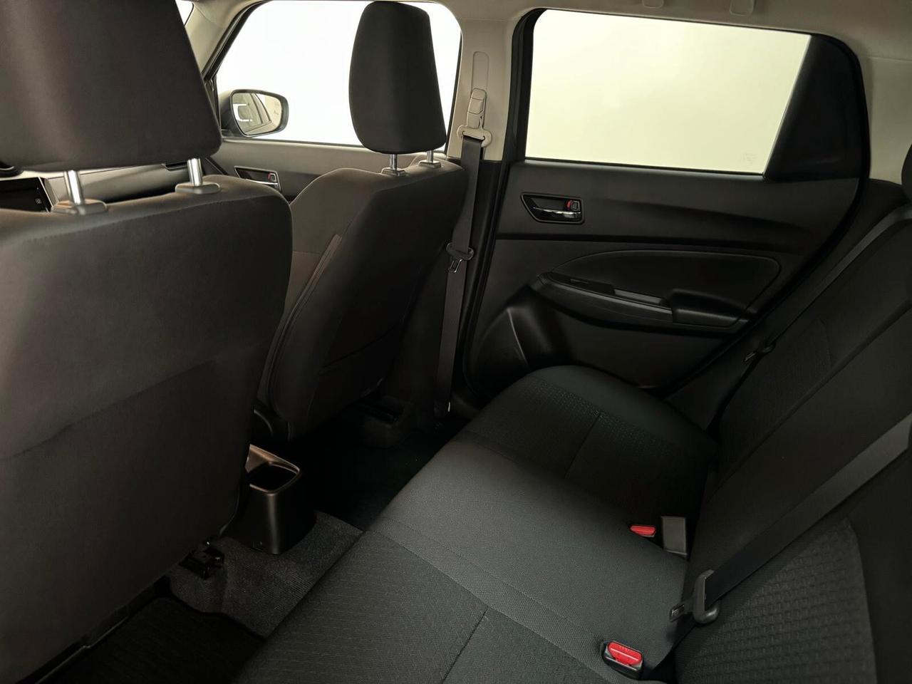 Suzuki Swift 1.2 Hybrid Top