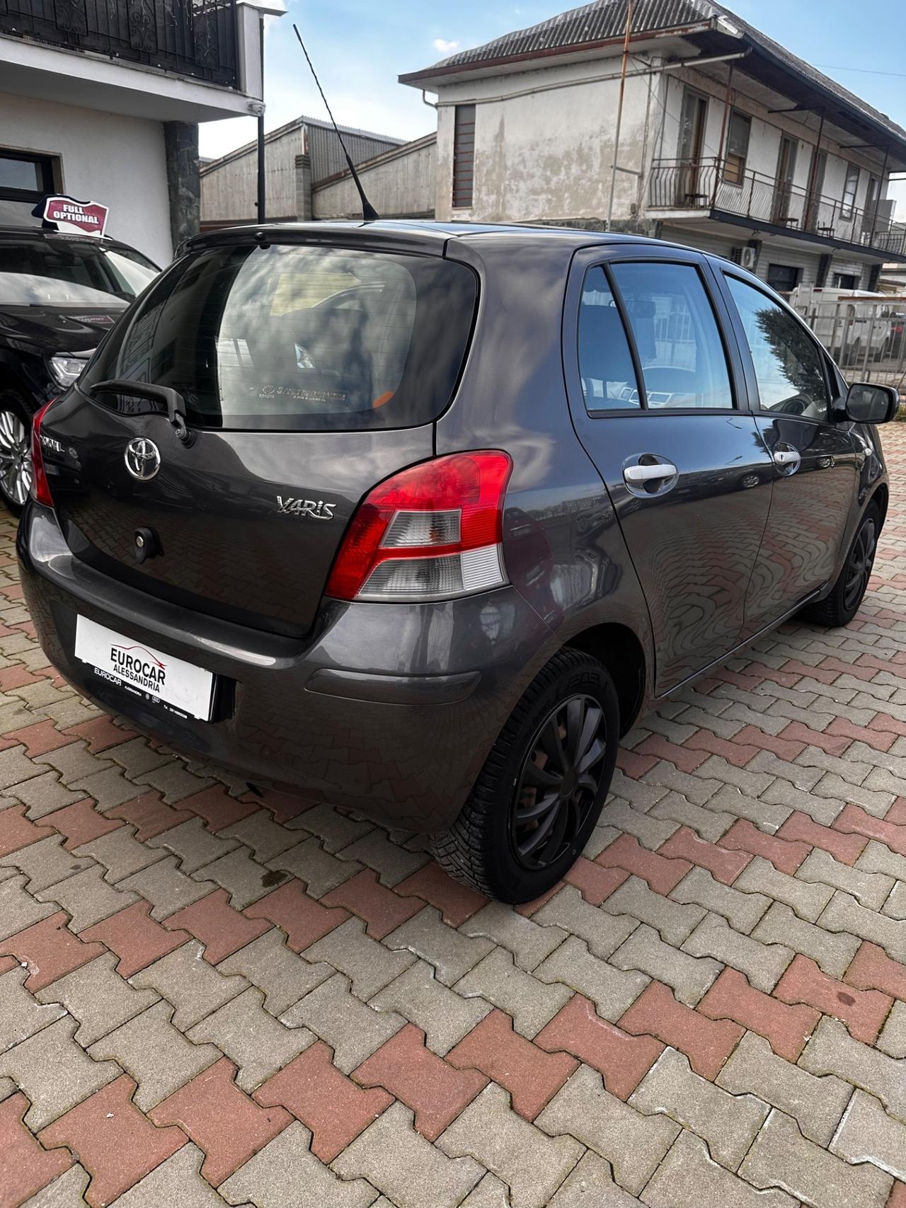 Toyota Yaris 1.3 5 porte Sol