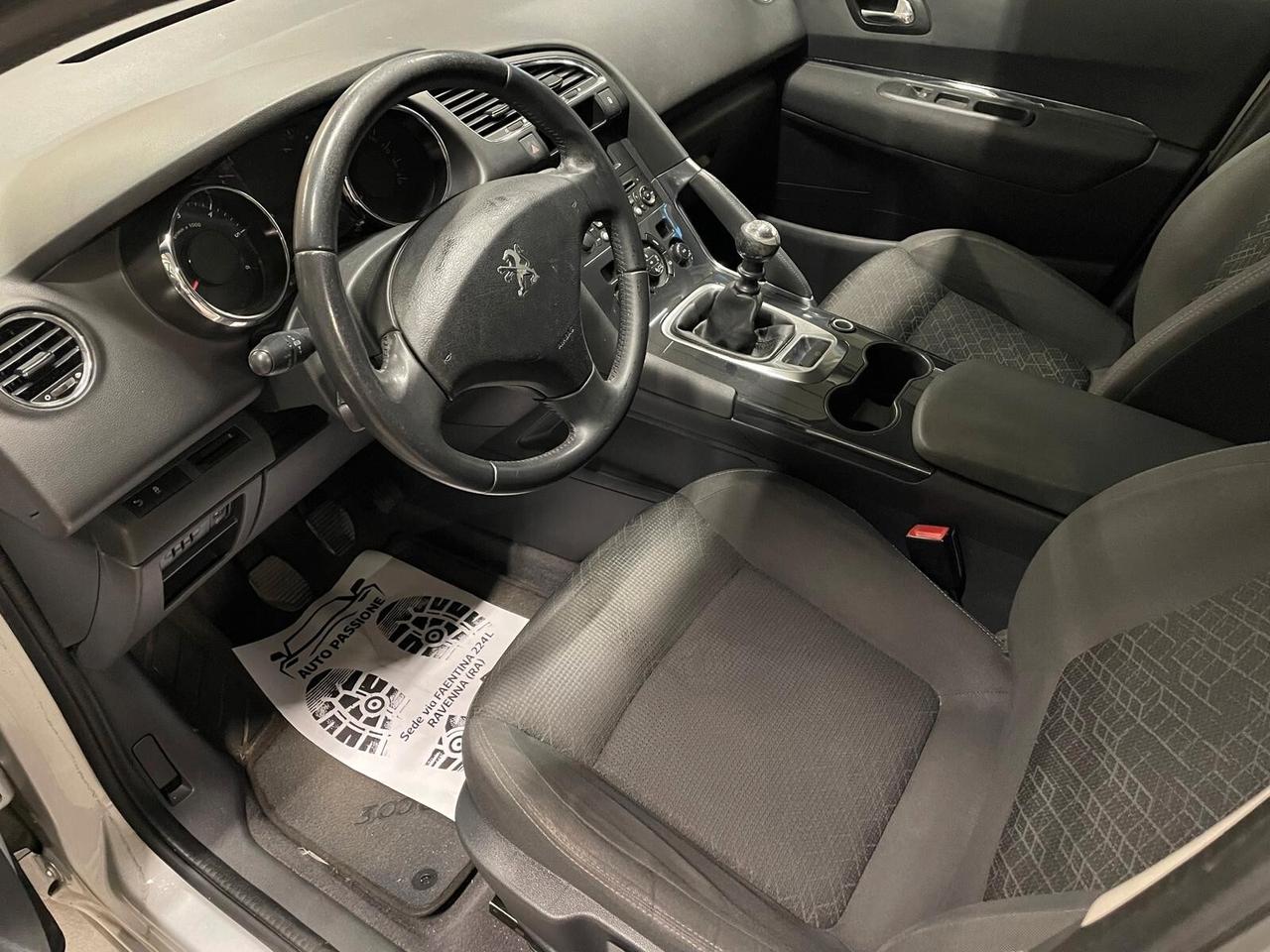 Peugeot 3008 BlueHDi 120 S&S Business