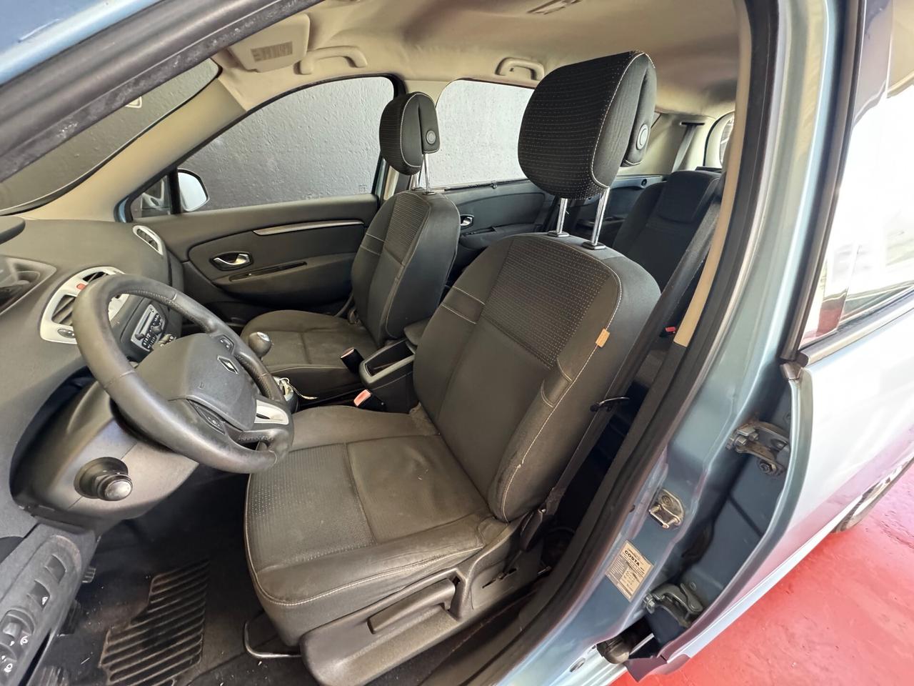 Renault Scenic 1.9 dCi 130CV Luxe 7 posti