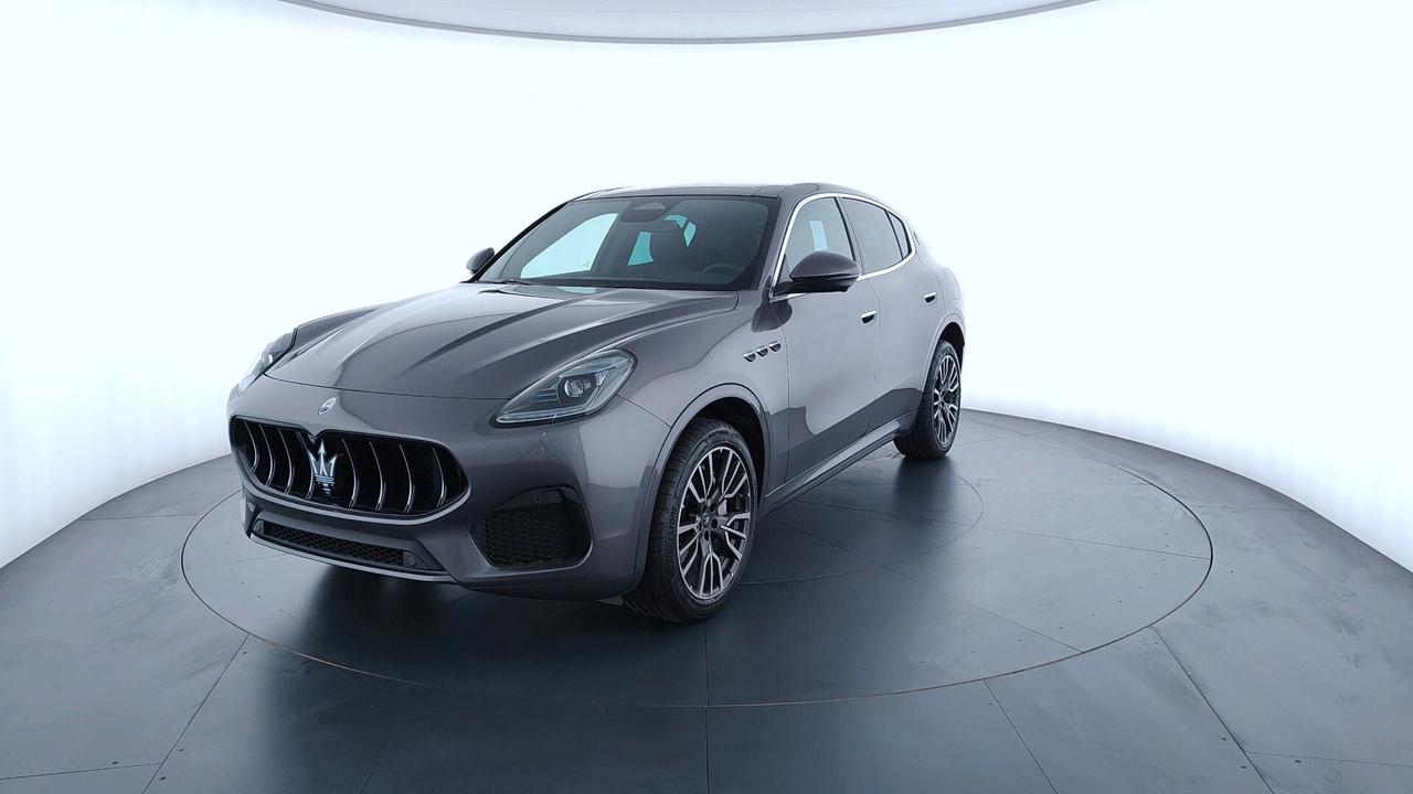Maserati Grecale MHEV 250 CV AWD