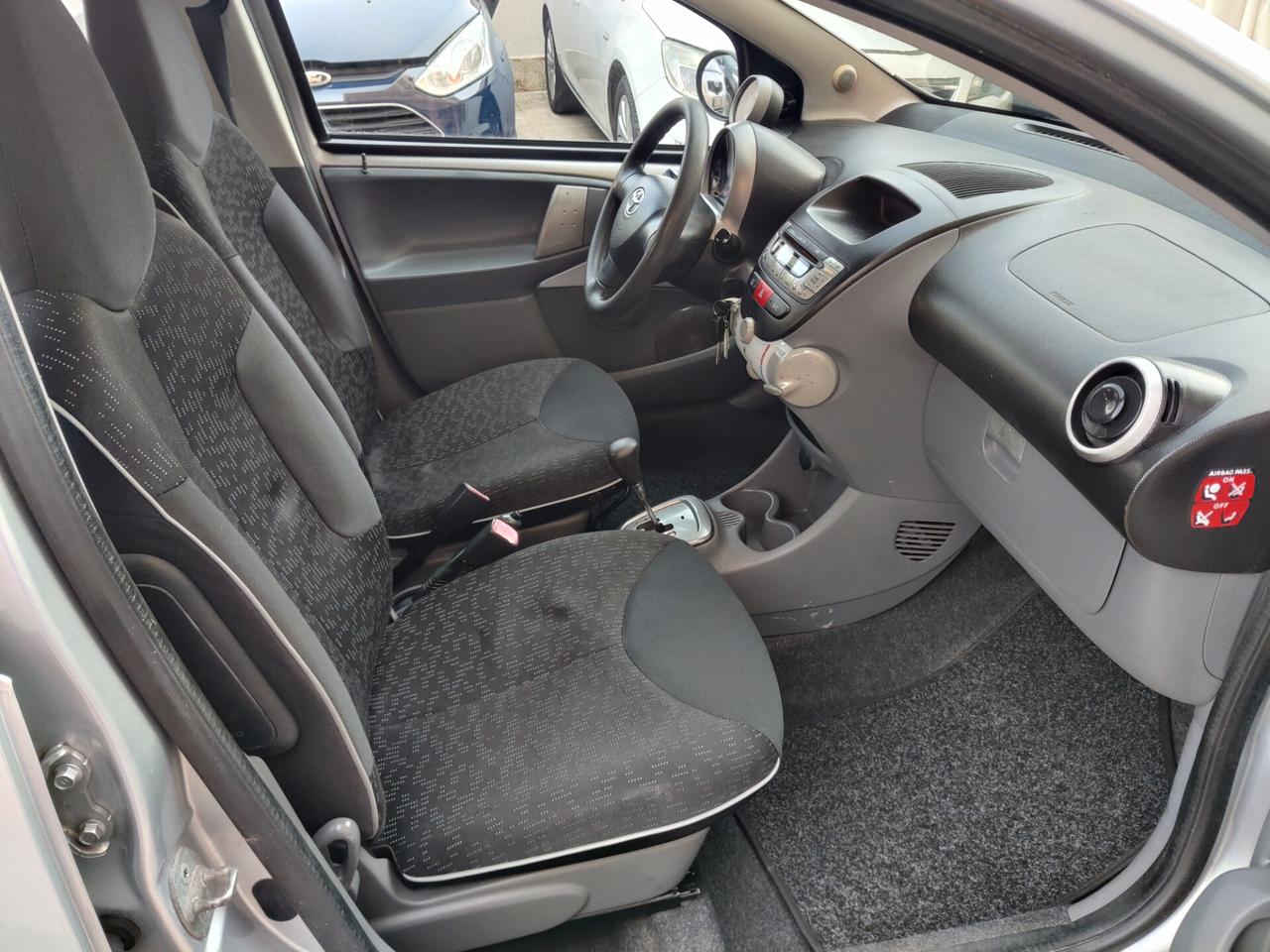 Toyota Aygo 1.0 Benzina 5 porte AUTOMATICA 2008