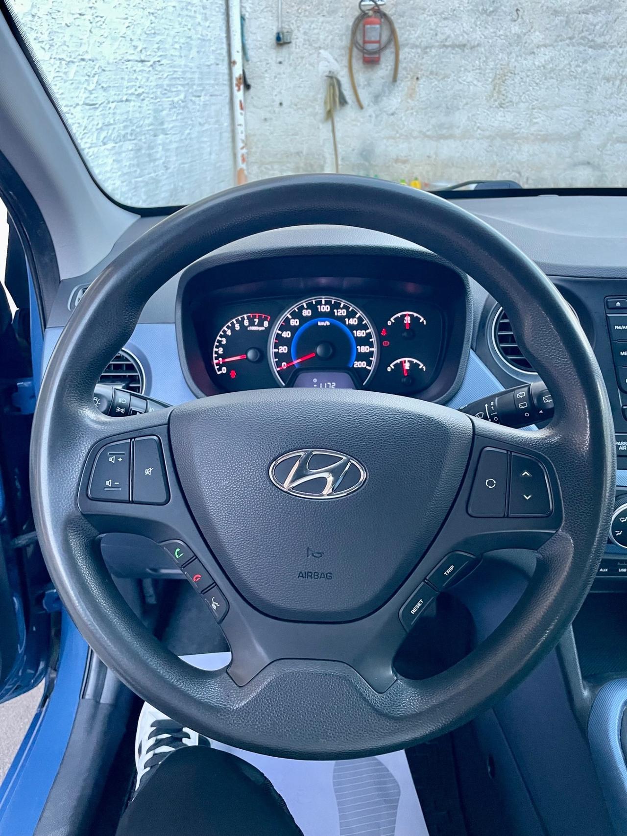 Hyundai i10 1.0 LPGI Econext Sound Edition Full optional dal nord Italia