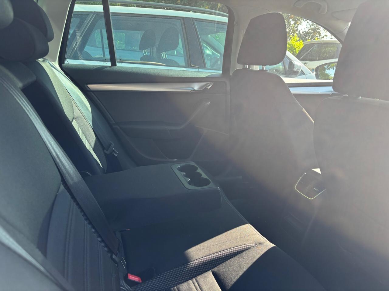 Skoda Octavia 1.6 Diesel Neopatentati Cambio Automatico