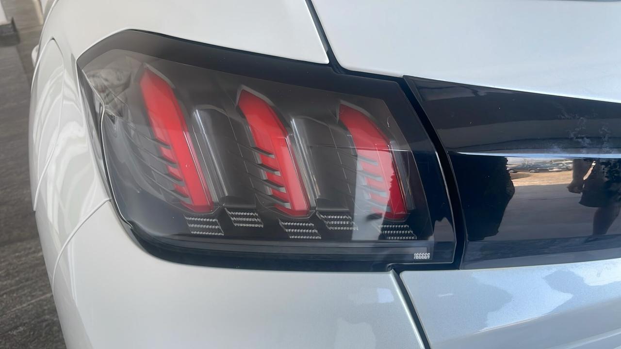 Peugeot 208 BlueHDi 100 Stop&Start 5 porte Allure Navi Pack
