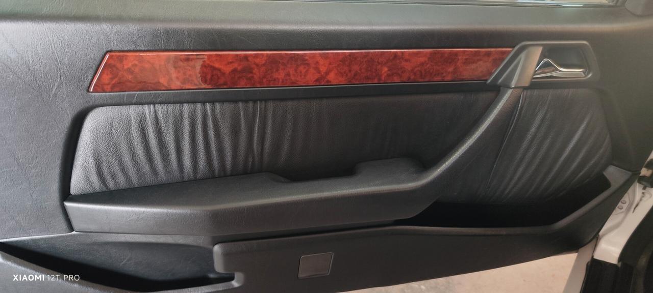 Mercedes-benz E 200 CABRIO (Mosca bianca)