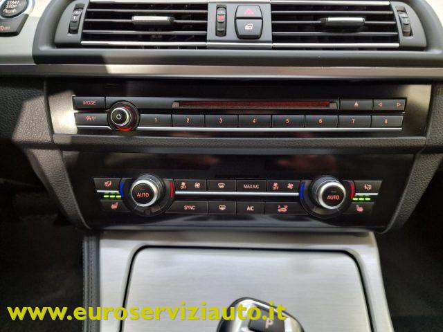 BMW 530 d xDrive 249CV Touring Luxury