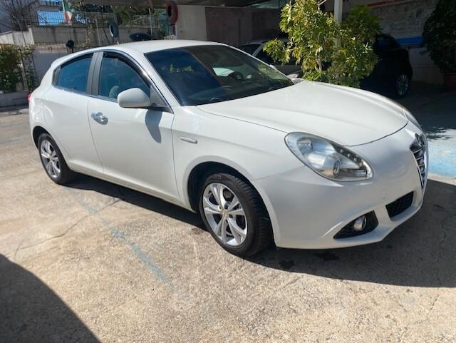Alfa Romeo Giulietta 1.6 JTDm-2 105 CV Exclusive