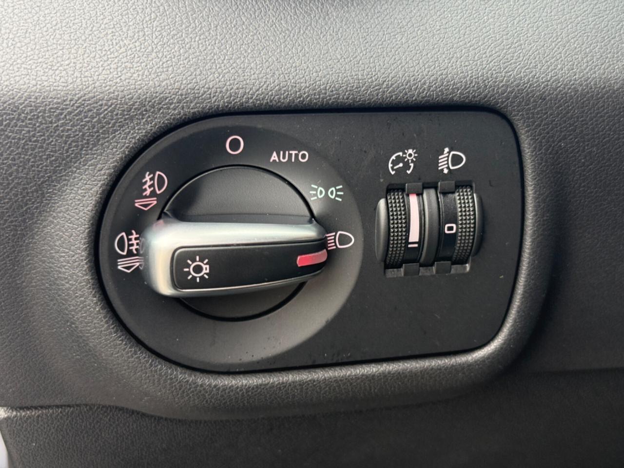 Audi A1 Sportback 1.4 tfsi 49.000KM ORIGINALI!