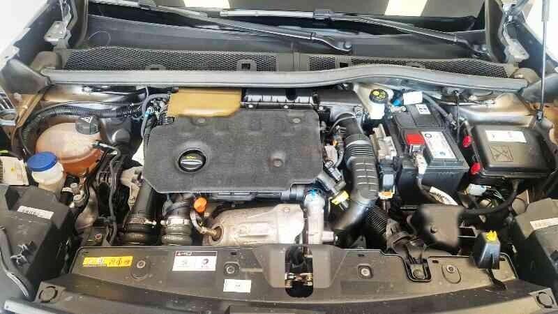 Peugeot 2008 BlueHDi 130 CV S&S EAT8 GT