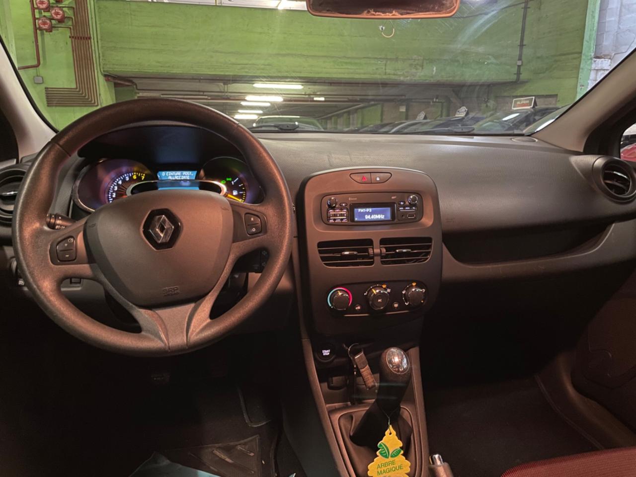 Renault Clio 1.2 Neopatentati Euro 5 Sensori Park