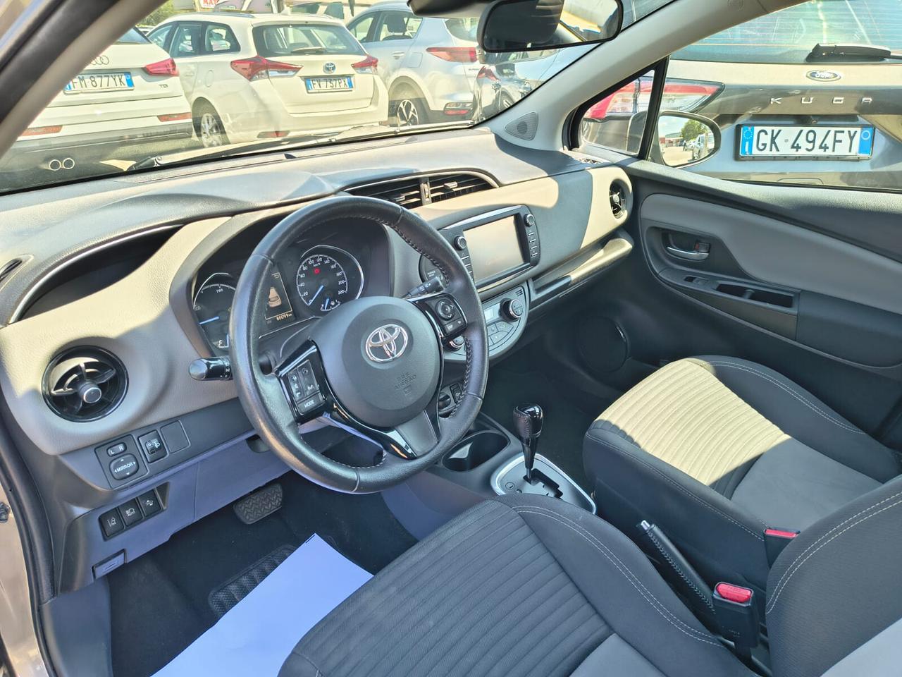 Toyota Yaris 1.5 Hybrid 5 porte *PREZZO REALE*