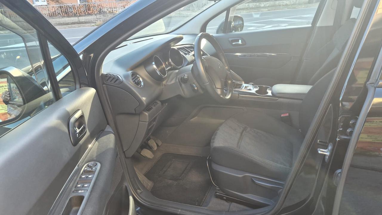 Peugeot 3008 1.6 HDi 110CV Business