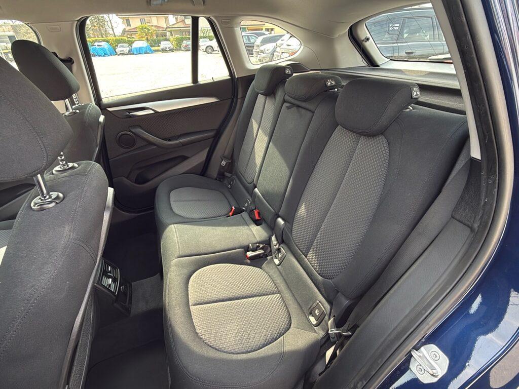 BMW X1 16 d Business sDrive