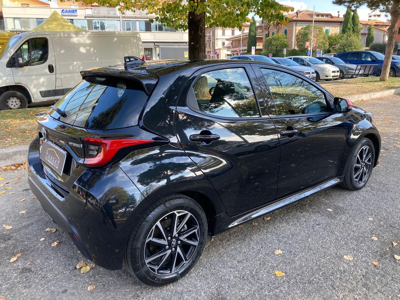 Toyota Yaris 1.5 HEV Active #7354