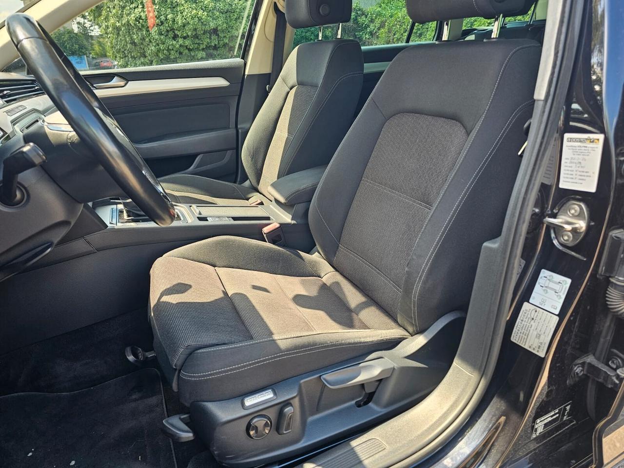 Volkswagen Passat Variant 2.0 tdi EURO 6 DSG Highline 150cv GARANZIA PERMUTE
